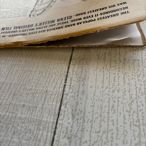 Vintage Glenn Miller and His Orchestra Album - Picture 4 of 11